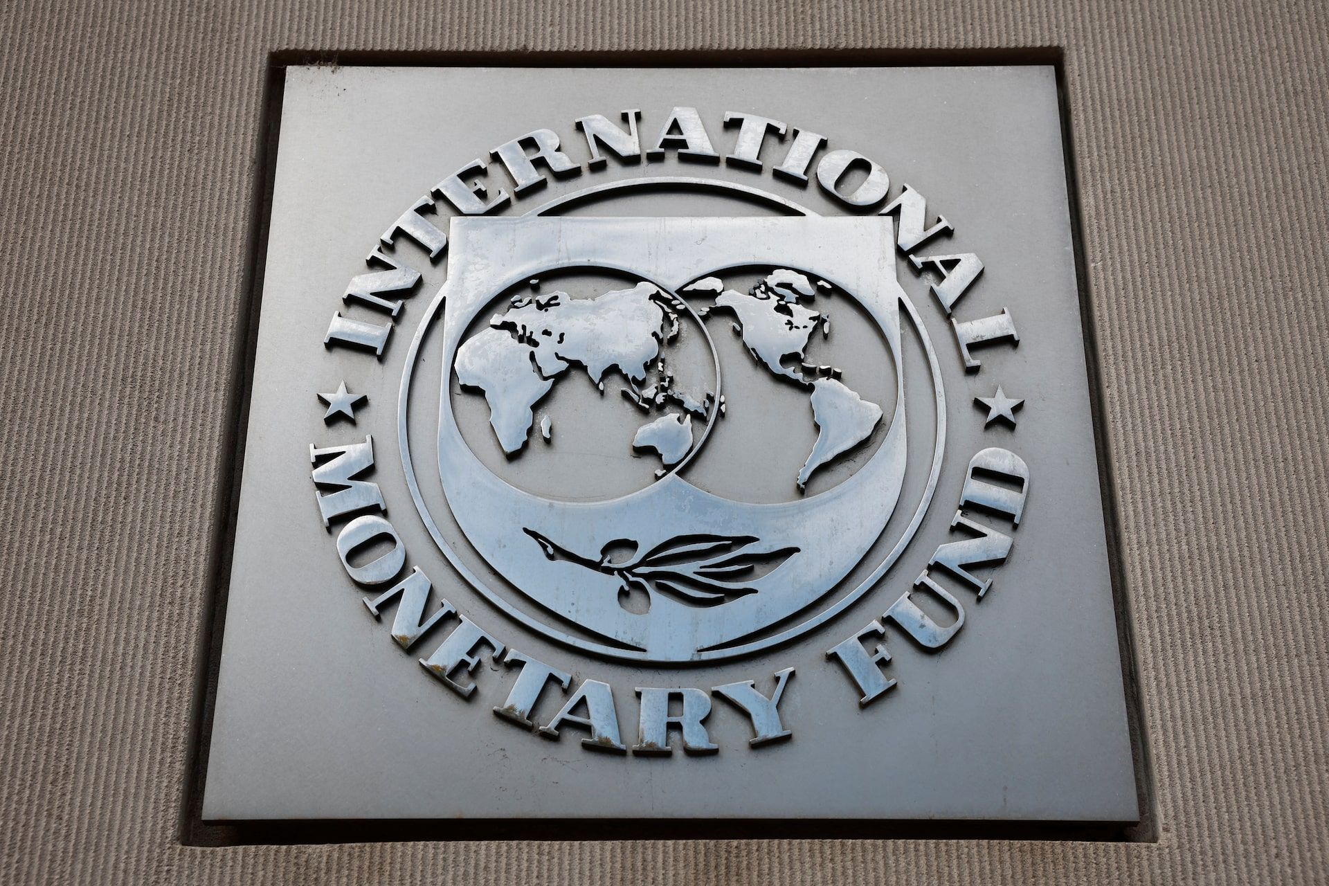 IMF logo at its headquarters in Washington